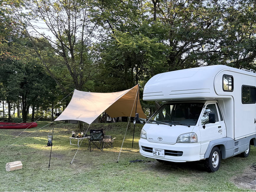 木漏れ日の中で最高の休日を